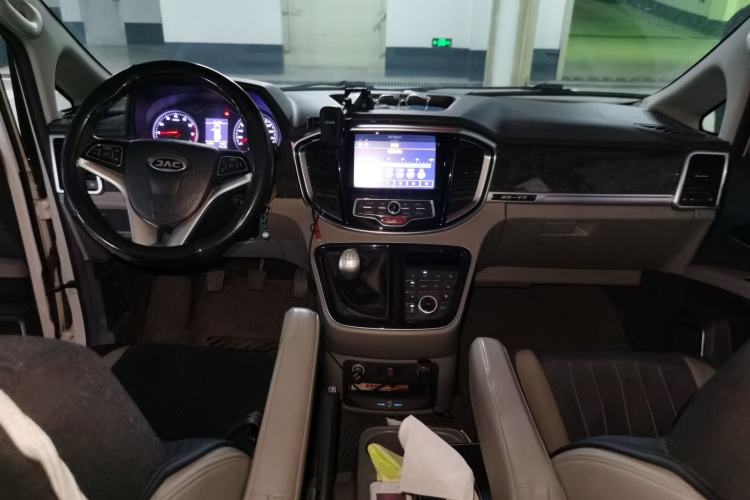 Used JAC Refine M4 2016 2.0L Manual Luxury Smart Version