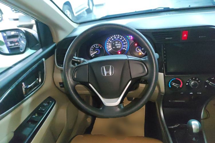 Used Honda Crider 2013 1.8L manual Comfort version

