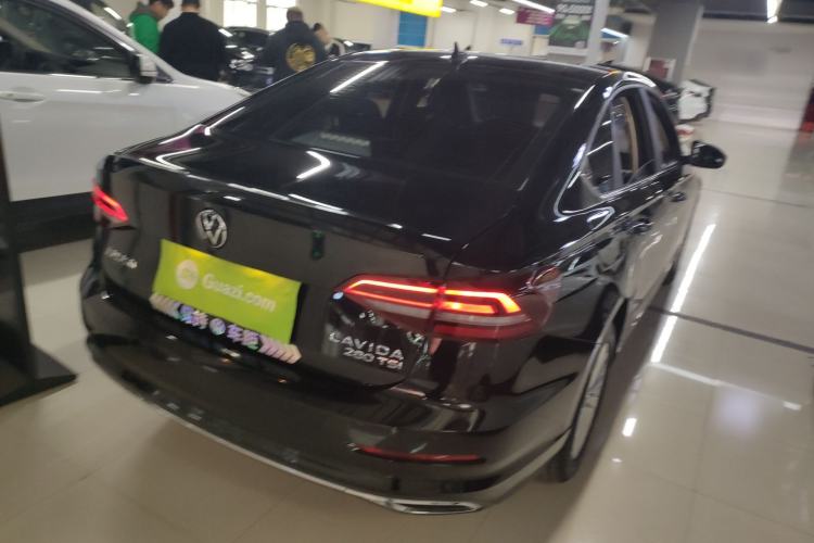 Used Volkswagen Lavida 2021 280TSI DSG Comfort Edition
