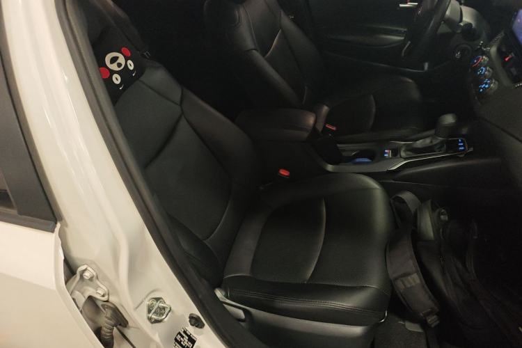 Used Toyota Corolla 2021 1.2T S-CVT Pioneer Edition Right Front Seat