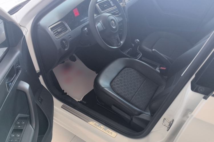 Used Volkswagen Santana 2015 1.6L Manual Comfort Edition Driver Seat
