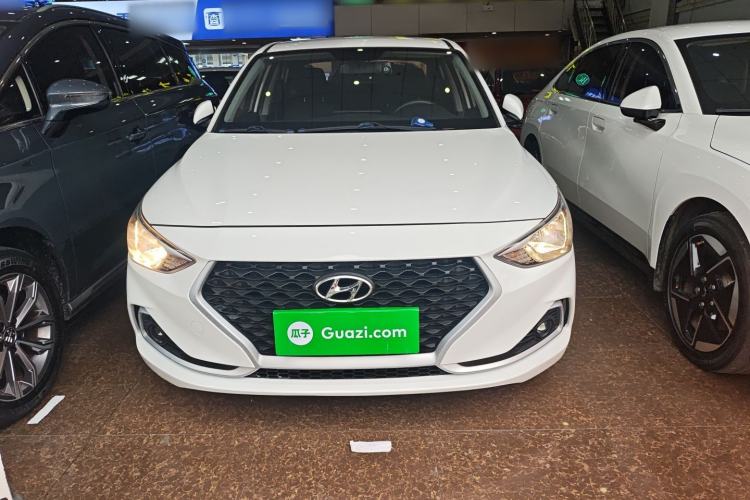 Used Hyundai Celesta 2018 1.6L Automatic GL Enjoyment Version China V Standard