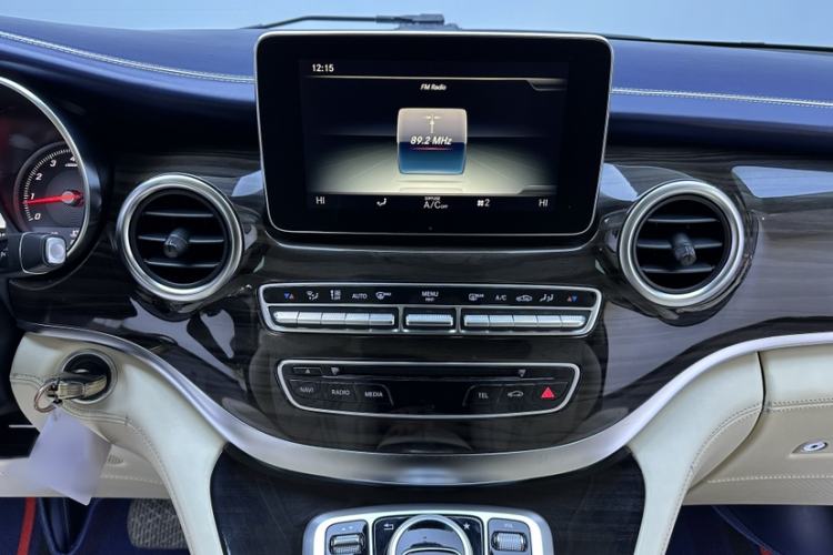 Used Mercedes-Benz V-Class 2018 V 260 Avantgarde Edition China V