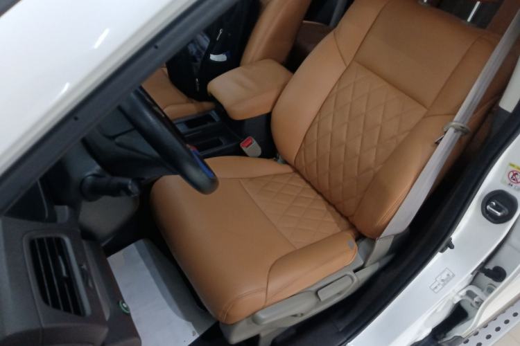 Used Honda CR-V 2012 2.0L two-wheel drive urban version
