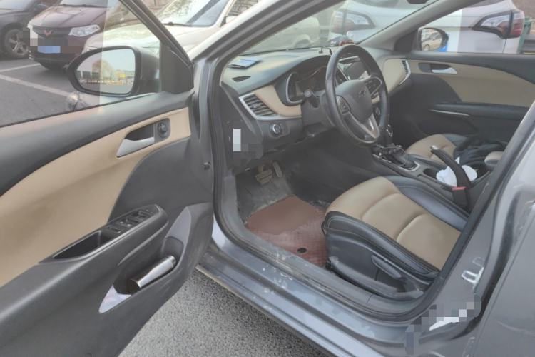 Used Chevrolet Monza 2020 320 Automatic Enjoyment Edition Driver Seat