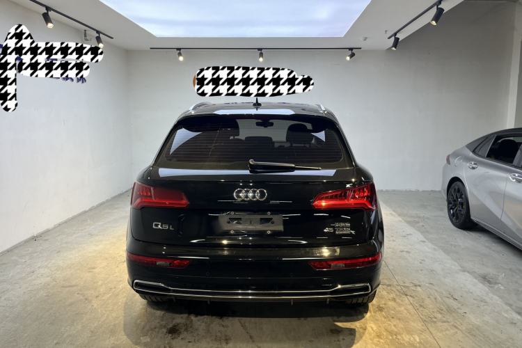 Used Audi Q5L 2020 45 TFSI Prestige Fashion Model
