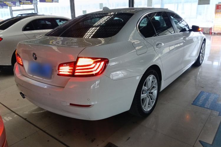 Used BMW 5 Series 2014 528Li Leading Model