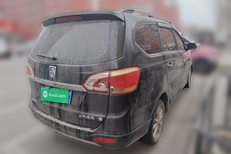 Used Baojun 730 2014 1.5L manual Comfort version 7 seats
