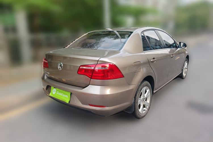 Used Volkswagen Bora 2014 1.6L Automatic Comfort Model Rear Right 45 Deg