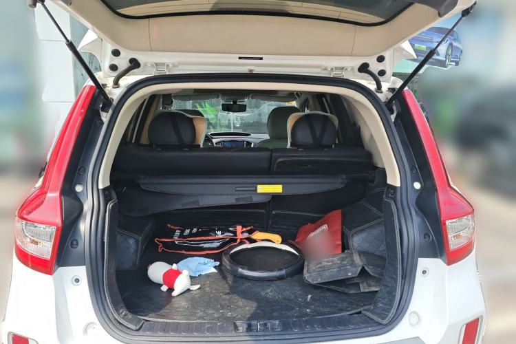 Used Geely Auto Vision X6 2016 1.3T CVT Luxury Model Trunk