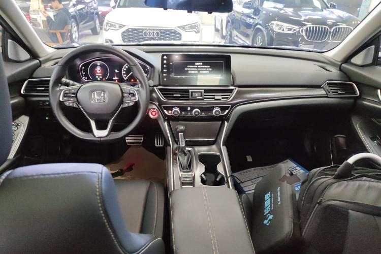 Used Honda Accord 2022 260TURBO Phantom Night · Prestige Edition