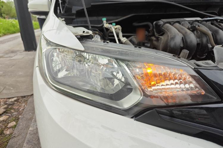 Used Honda Fit 2016 1.5L LXS CVT Comfort Sunroof Version
