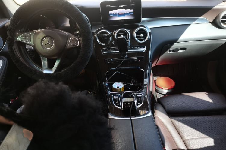 Used Mercedes-Benz GLC 2017 GLC 260 4MATIC Luxury Model Center Console