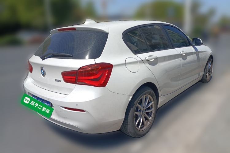 Used BMW 1 Series 2018 118i Leading Model Rear Right 45 Deg