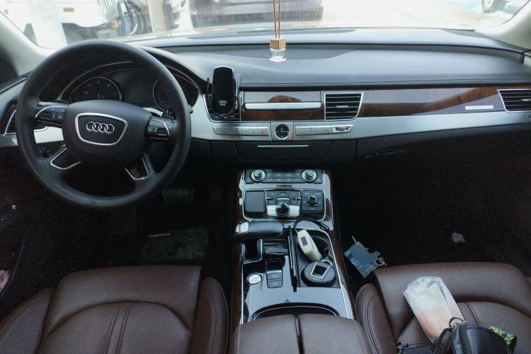 Used Audi A8 2016 A8L 45 TFSI quattro Comfort model
