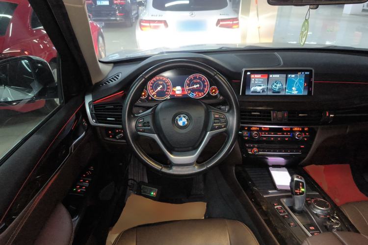 Used BMW X5 2018 xDrive28i