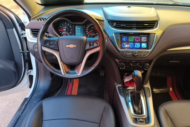 Used Chevrolet Malibu 2016 2.0L Automatic Luxury Edition Steering Wheel