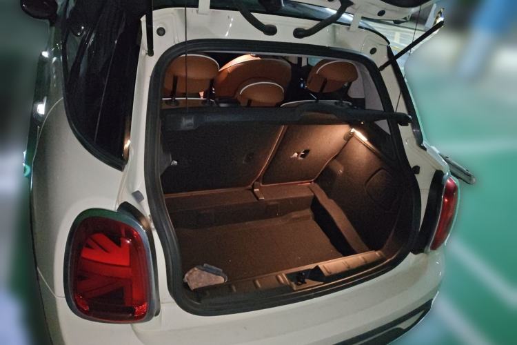 Used MINI 2022 1.5T COOPER Artist Five-Door Edition
