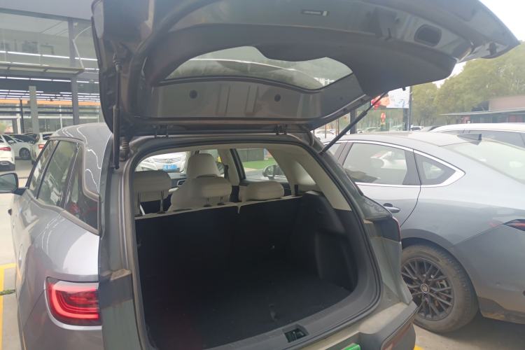 Used BYD Yuan UP 2025 Intelligent Driving Version 401 km Leading Edition