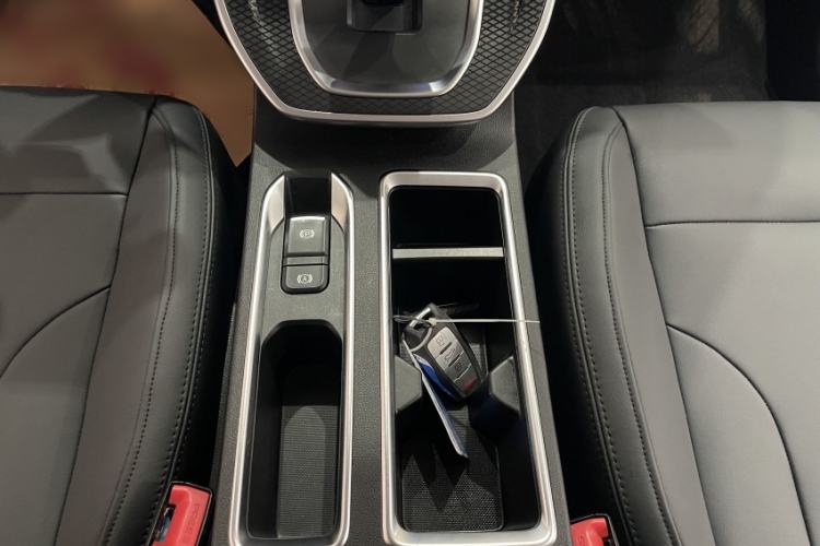 Used Haval M6 2021 PLUS 1.5T DCT Elite Smart Connectivity Model
