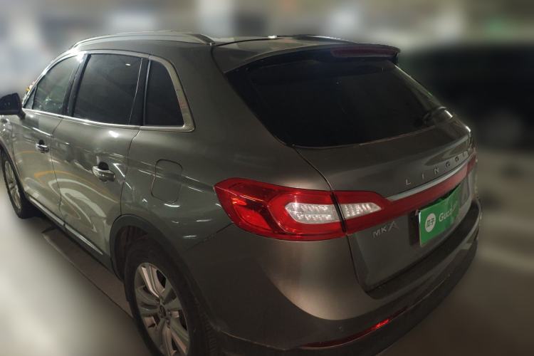 Used Lincoln MKX 2017 2.0T Two-Wheel Drive Deluxe Edition
