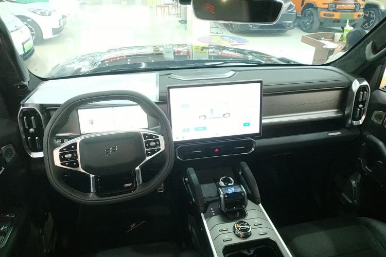 Used JETOUR Shanhai Traveler C-DM 2024 C-DM 208KM Mountain & Wilderness Edition Center Console