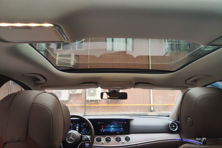 Used Mercedes-Benz E-Class 2021 Facelift E 300 L Stylish Edition Headliner