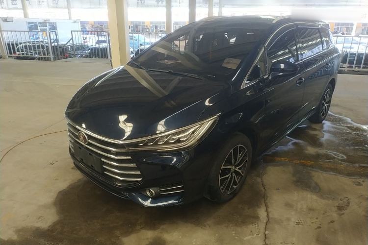 Used BYD Song MAX 2018 1.5T Automatic Smart Connect Elite Model with 6 Seats