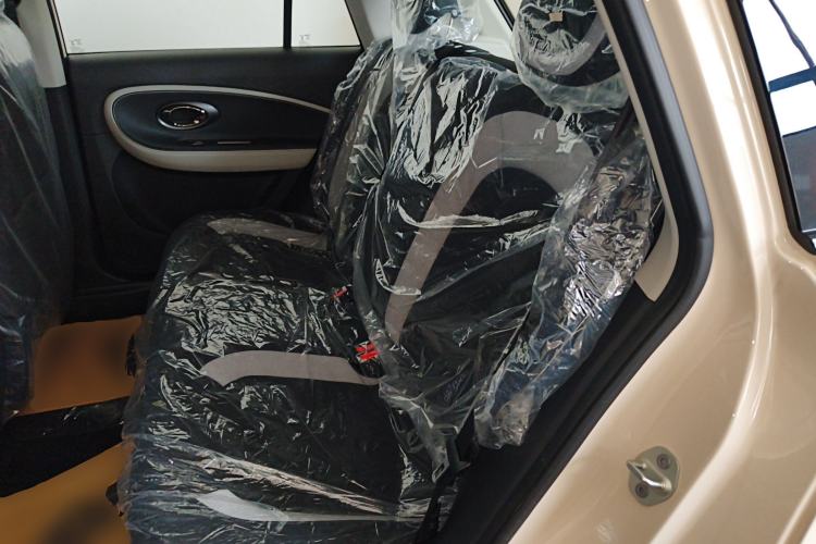 Used JAC Yiwei 3 2025 330km Freedom Edition Left Rear Seat