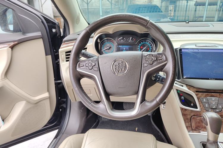 Used Buick LaCrosse 2013 2.4L SIDI Leading Comfort Version