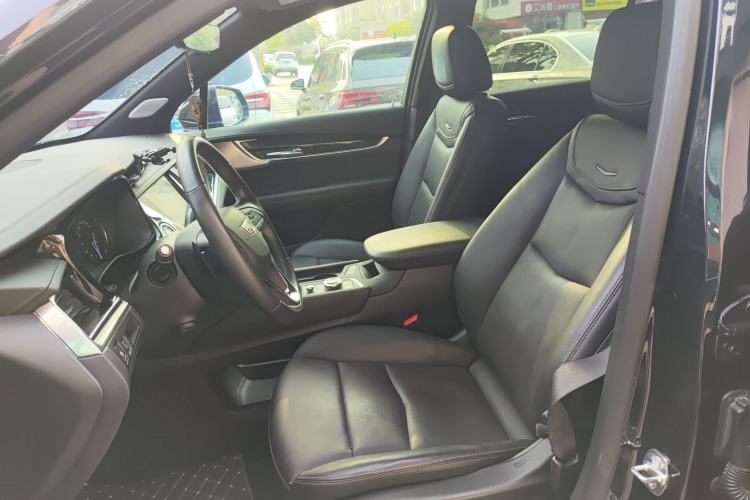 Used Cadillac XT6 2022 2.0T Six-Seater Four-Wheel Drive Luxury Version