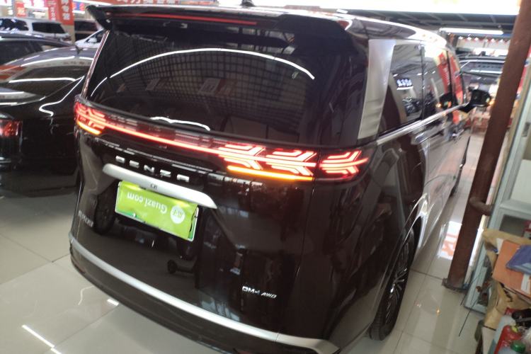 Used Denza D9 2024 DM-i 980 Four-Wheel Drive Prestige Model Rear Right 45 Deg