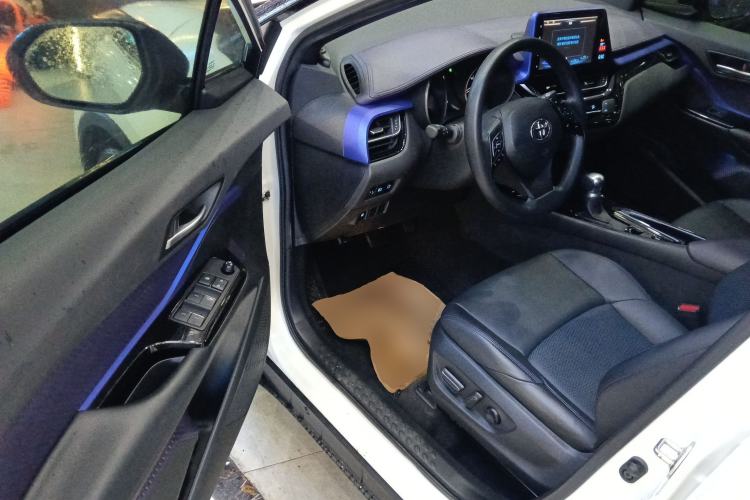 Used Toyota C-HR 2020 2.0L Leading Edition