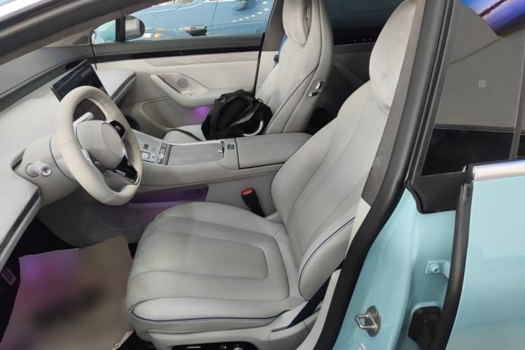 Used Hima Luxeed S7 2025 785 km Ultra
