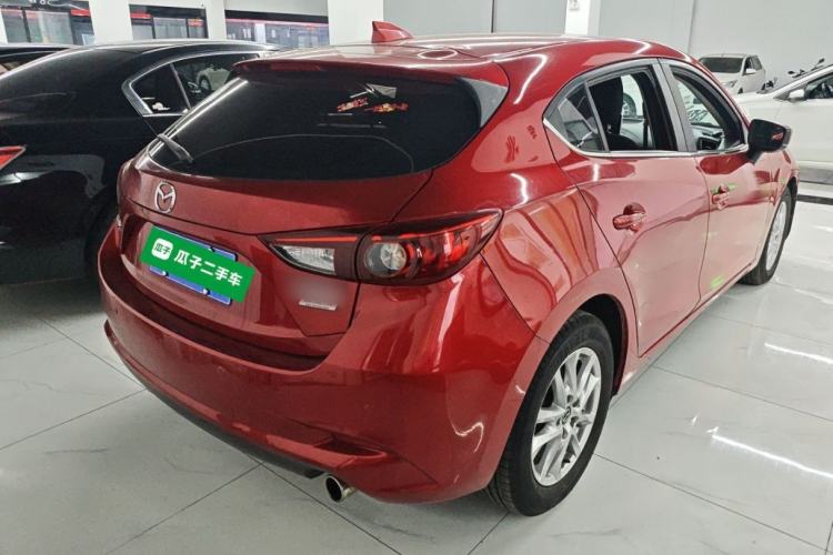 Used Mazda 3 Axela 2017 Hatchback 1.5L Automatic Comfort Model Emission Standard China V