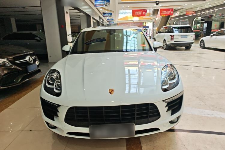 Used Porsche Macan 2017 Macan 2.0T
