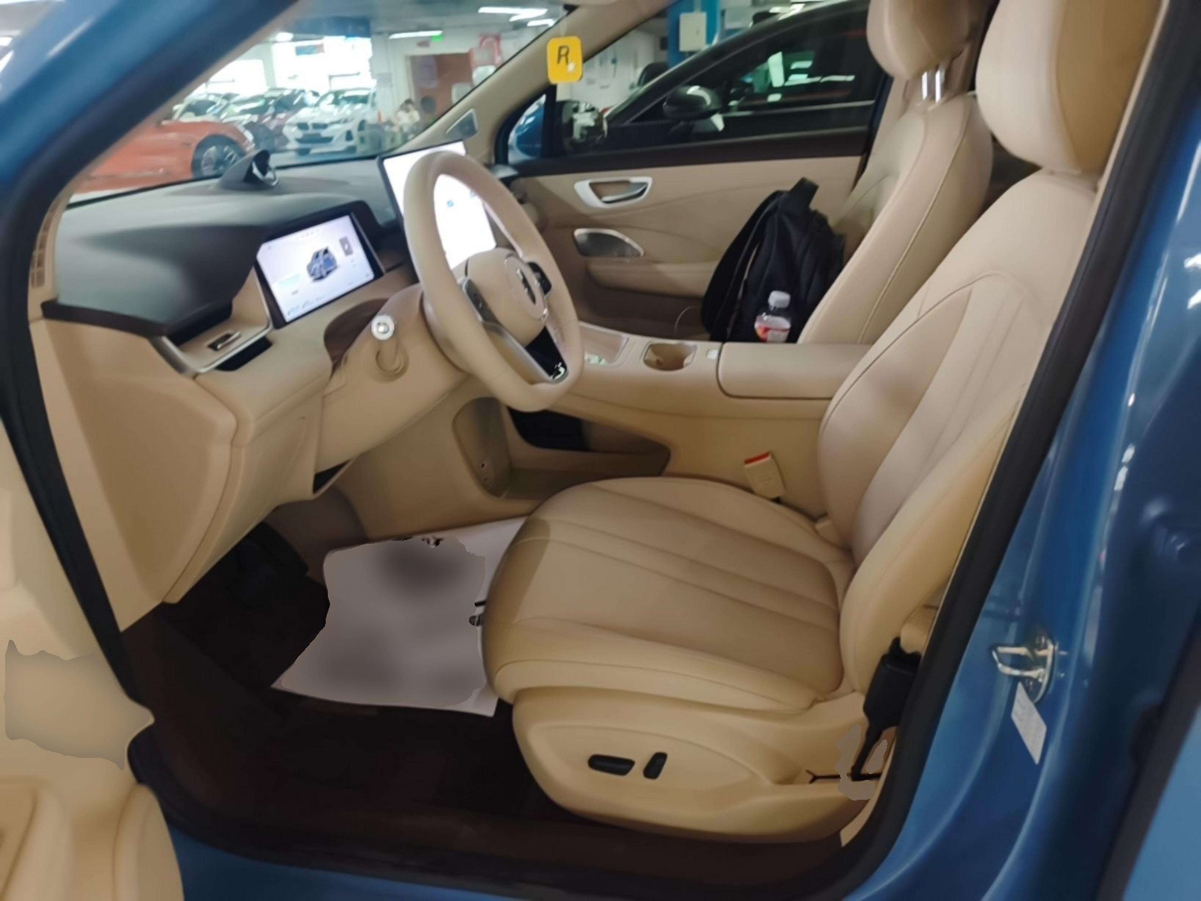 Interior delantero