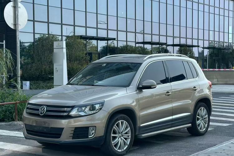 Used Volkswagen Tiguan L 2013 2.0 TSI Automatic All-Wheel-Drive Flagship Edition