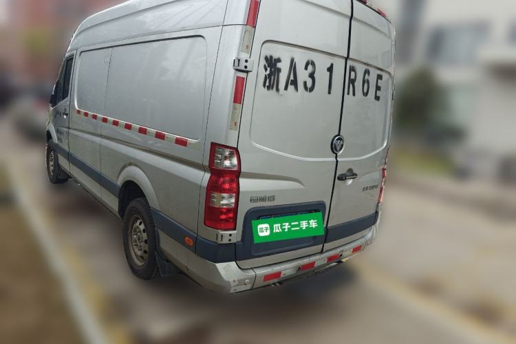 Used Foton Toano 2021 2.0T Manual Tongtu Long-Wheelbase Mid-Roof 3-Seater 4F20TC3