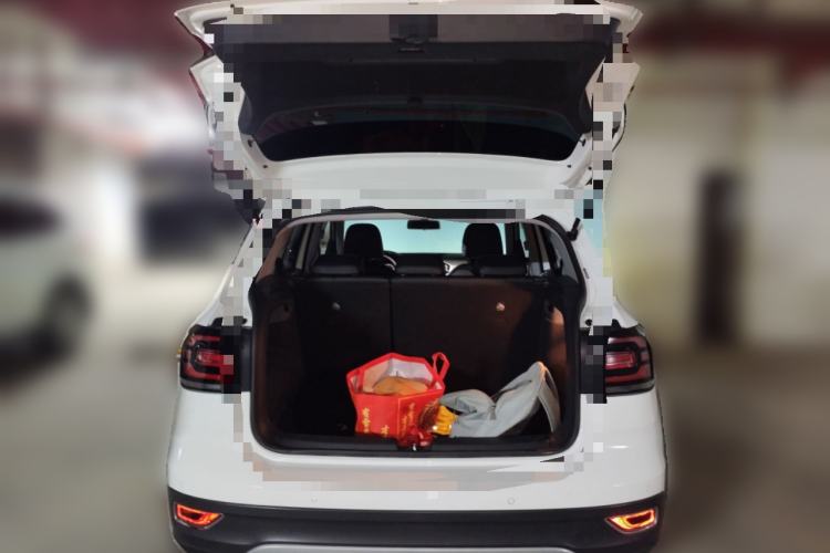 Used Volkswagen Tacqua 2021 200TSI DSG JoyConnect Edition
