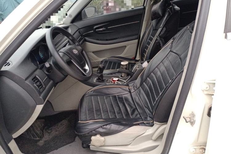 Used BAIC Senova D50 2014 1.5L manual standard version