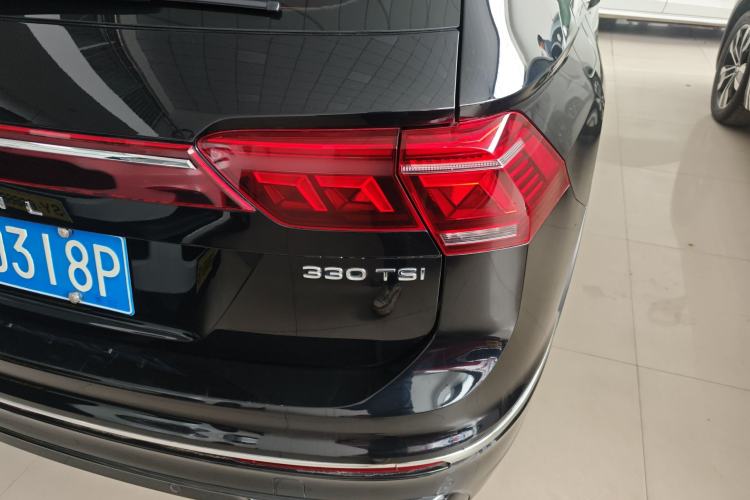 Used Volkswagen Tiguan L 2022 330TSI Automatic Two-Wheel Drive R-Line Enhanced Edition
