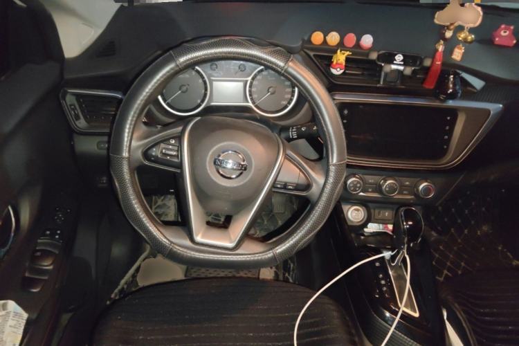 Used Nissan Lannia 2019 1.6L CVT Smart Connect Smart Cool Version China VI Standard Steering Wheel