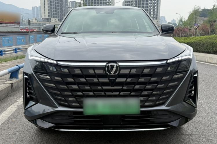 Used CHANGAN UNI-Z New Energy 2024 Blue Whale Smart Electric iDD 125km Leading Model Exterior 2