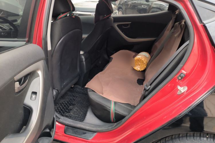 Used Hyundai Elantra (5th Generation / Langdong) 2012 1.6L Automatic Fashion Edition