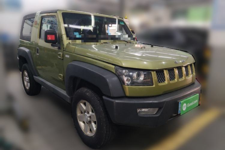 Used BAIC Off-Road BJ40 2014 2.4L Manual Cross-Country Edition Front Right 45 Deg