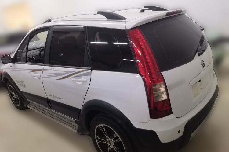 Used FORTHING Joyear SUV 2012 1.6L Luxury Model
