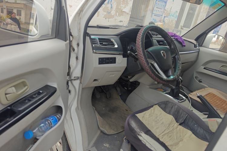 Used Jinbei New Hiace X30L 2021 1.5L Wealth Edition Bus Non-Air-Conditioned China VI Standard SWC15M Driver Seat