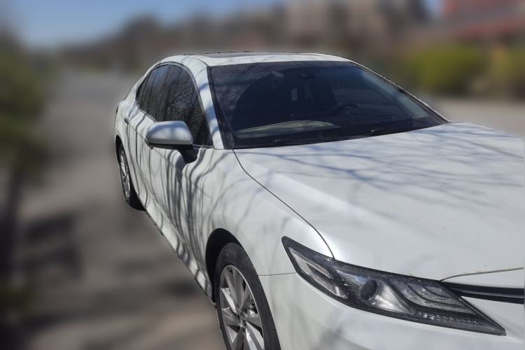 Used Toyota Camry 2021 2.0G Luxury Edition Front Right 45 Deg