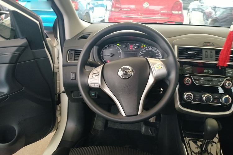 Used Nissan Tiida 2019 1.6L CVT Cool Edition China VI Standard
